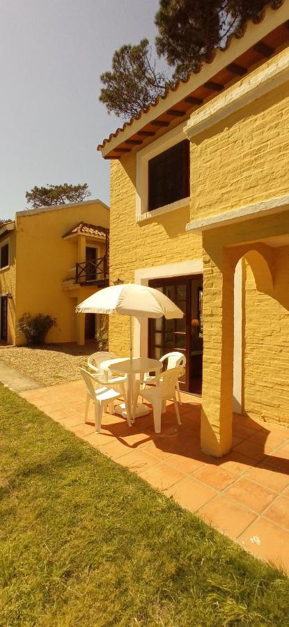 Aparthotel Pino Dorado Manantiales Exterior foto